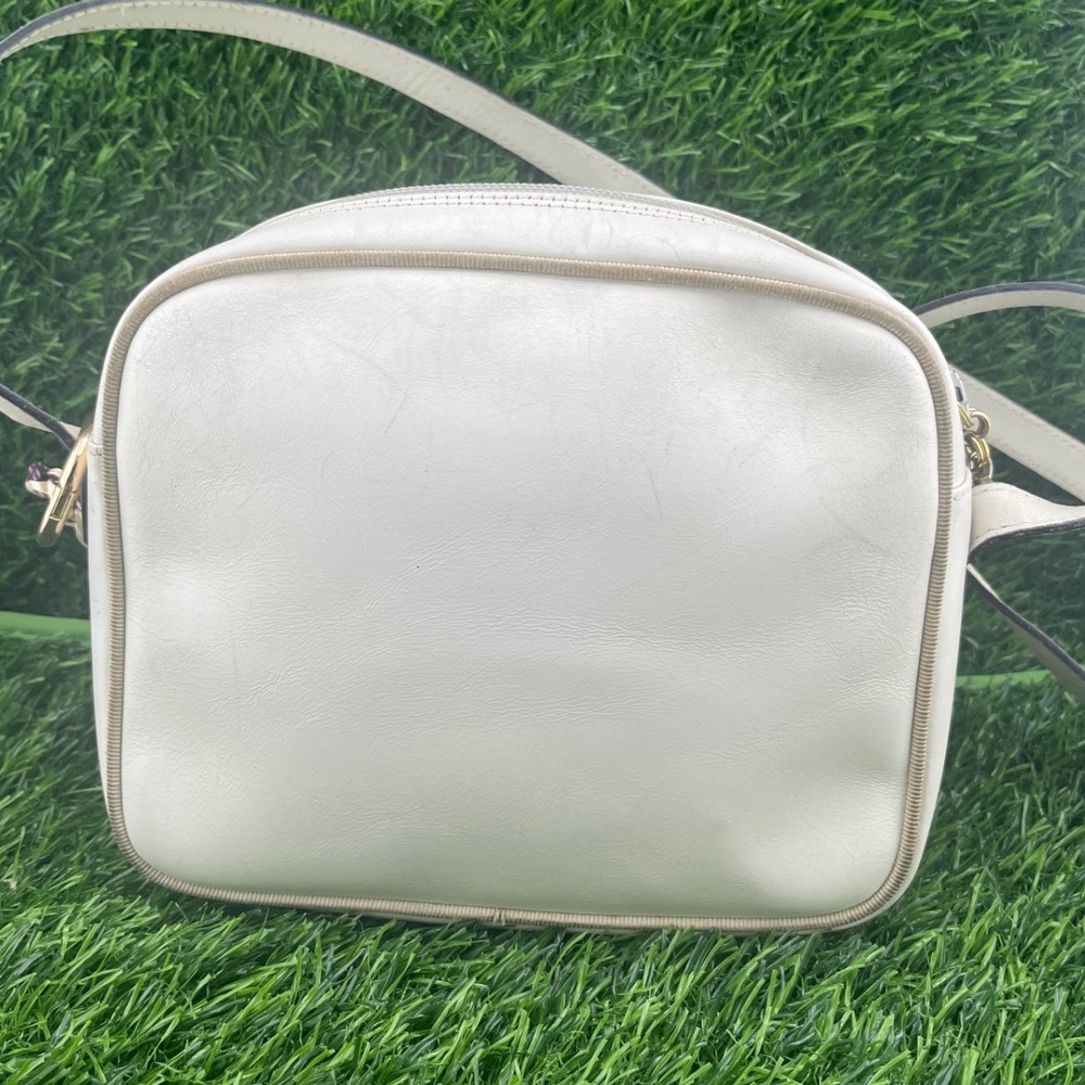 Salvatore Ferragamo Ivory Leather Vara Bow Camera Crossbody Gold Hardware Italy - Picture 8 of 16